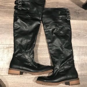 Maurice’s Knee High Boots 7.5